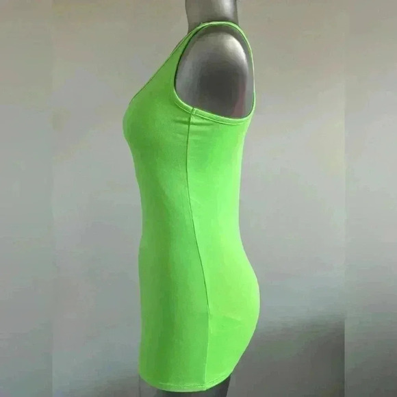 FREE 🆕Emme Jordan Tank Top - Picture 6 of 14